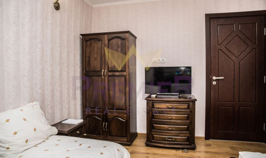 Двуетажна къща гр.Балчик - - снимка 10 - Имоти Премиер