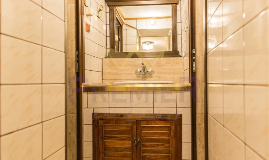 Двуетажна къща гр.Балчик - - снимка 22 - Имоти Премиер