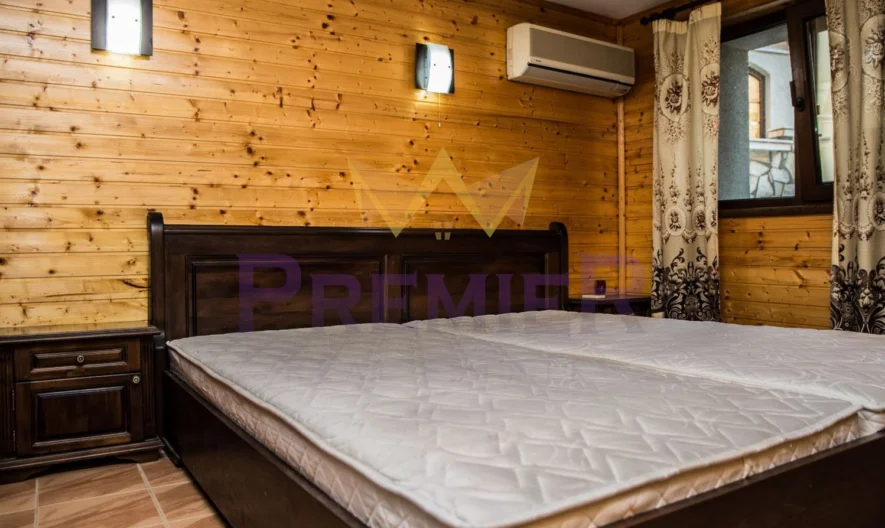 Двуетажна къща гр.Балчик -  - снимка 8 - Имоти Премиер