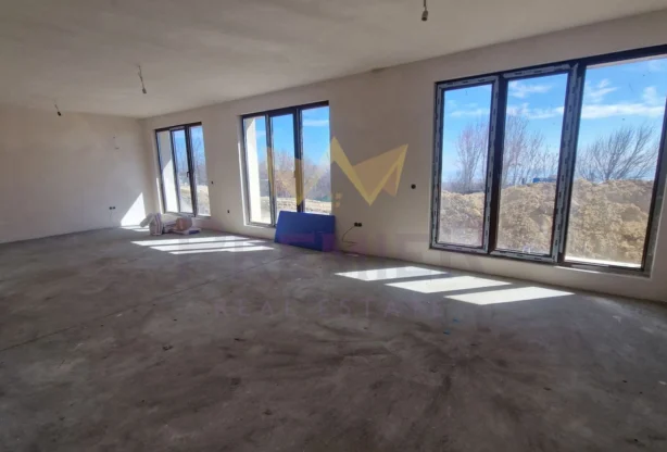 Агенция за недвижими имоти - Имоти Премиер - имот - 972867, Цена: 370000 EUR