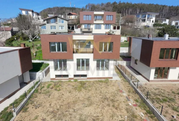 Агенция за недвижими имоти - Имоти Премиер - имот - 972867, Цена: 450000 EUR