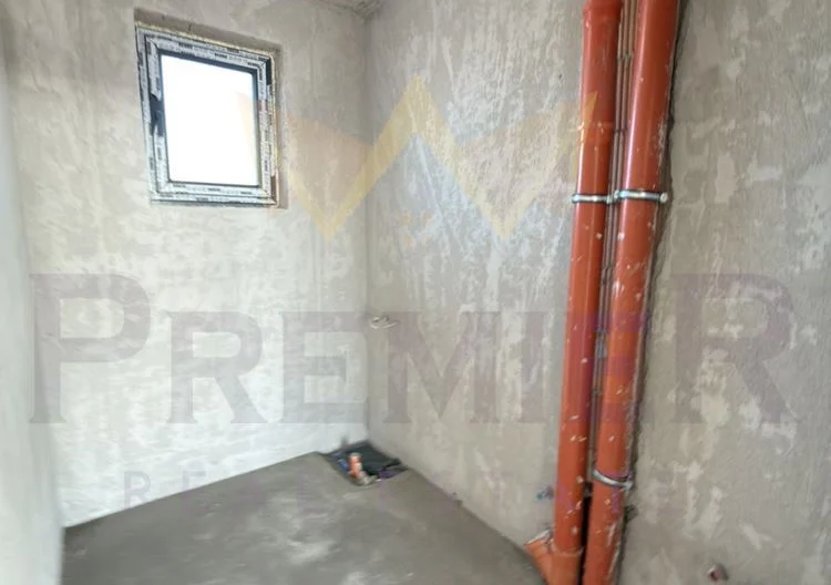 ДВУЕТАЖНА КЪЩА, ИЗГРЕВ - - снимка 12 - Имоти Премиер