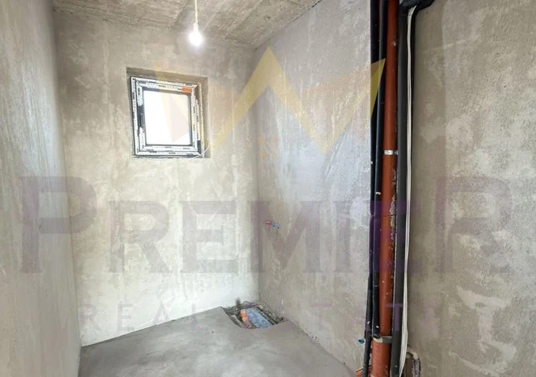 ДВУЕТАЖНА КЪЩА, ИЗГРЕВ - - снимка 21 - Имоти Премиер