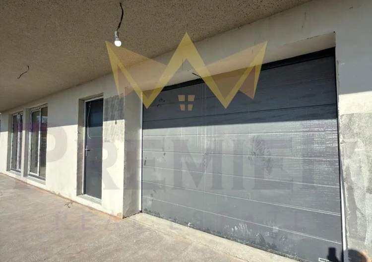 ДВУЕТАЖНА КЪЩА, ИЗГРЕВ - - снимка 9 - Имоти Премиер