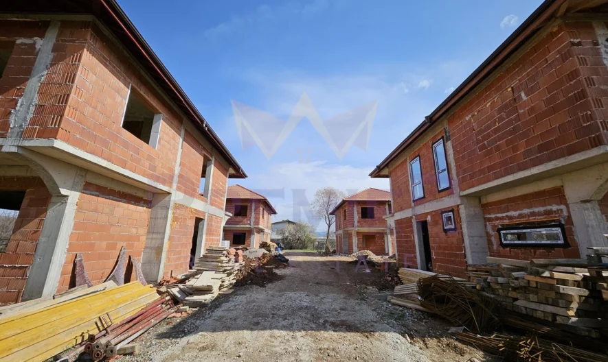 Агенция за недвижими имоти - Имоти Премиер - имот - 997650, Цена: 300000 EUR