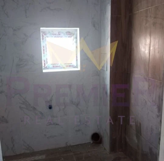 Двуетажна къща с 7 спални и голям двор – с. Извор -  - снимка 12 - Имоти Премиер