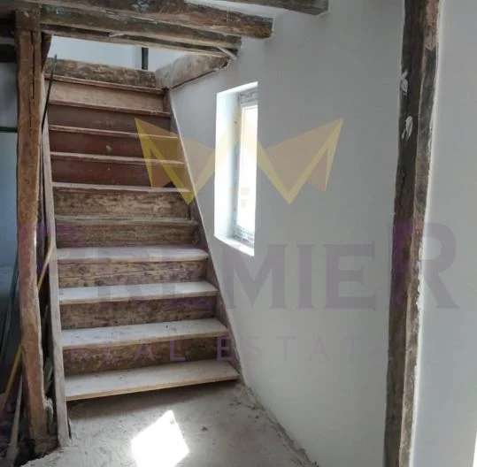 Агенция за недвижими имоти - Имоти Премиер - имот - 1057135, Цена: 110000 EUR