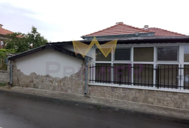 Агенция за недвижими имоти - Имоти Премиер - имот - 956730, Цена: 200000 EUR