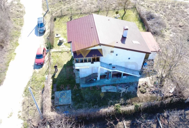 Агенция за недвижими имоти - Имоти Премиер - имот - 1184783, Цена: 290000 EUR