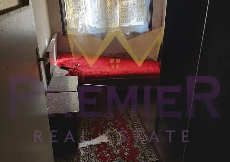 Двуетажна къща с двор в Провадия - - снимка 8 - Имоти Премиер