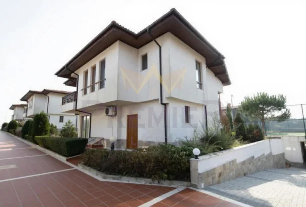 Агенция за недвижими имоти - Имоти Премиер - имот - 1174201, Цена: 339000 EUR