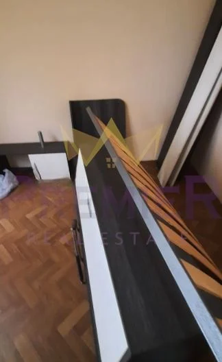 Двуетажна къща с ферма и мандра в с. Солник, обл. Варна -  - снимка 10 - Имоти Премиер