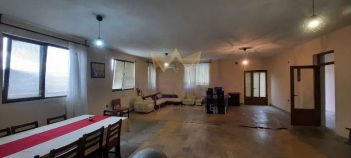 Двуетажна къща с ферма и мандра в с. Солник, обл. Варна -  - снимка 11 - Имоти Премиер