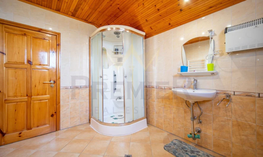 Двуетажна къща с гараж с.Оброчище -  - снимка 10 - Имоти Премиер