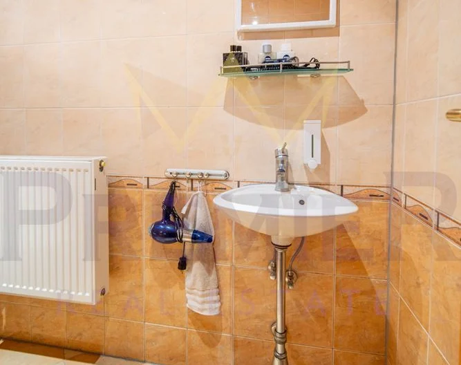 Двуетажна къща с гараж с.Оброчище -  - снимка 12 - Имоти Премиер