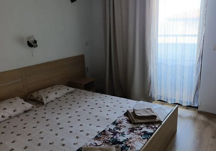 Двуетажна къща с гледка към морето и собствен двор в елитната зона на с. Лозенец -  - снимка 11 - Имоти Премиер