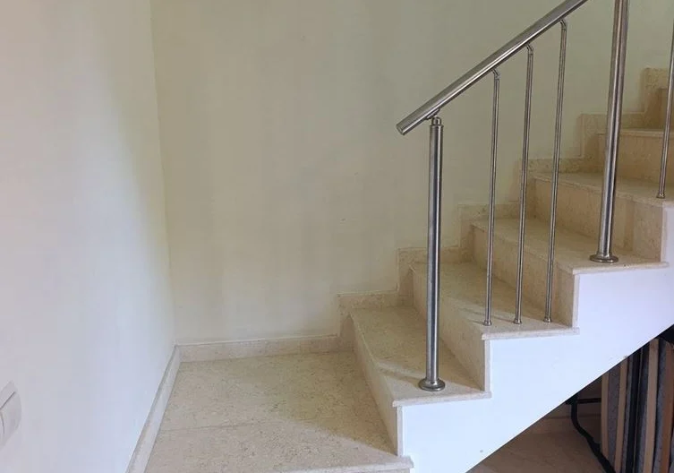 Двуетажна къща с гледка към морето и собствен двор в елитната зона на с. Лозенец -  - снимка 7 - Имоти Премиер