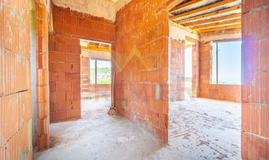 Двуетажна къща  с морска панорама -  - снимка 10 - Имоти Премиер