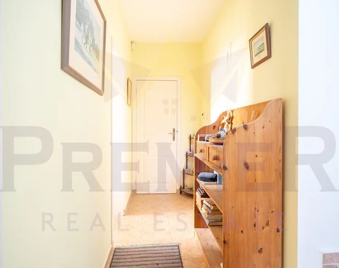 Двуетажна къща с морска панорама -  - снимка 11 - Имоти Премиер