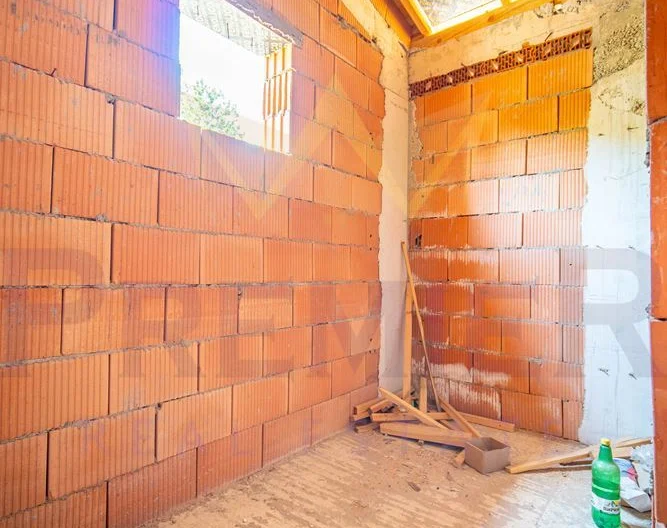 Двуетажна къща с морска панорама - - снимка 17 - Имоти Премиер