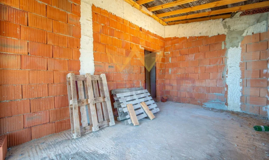 Двуетажна къща с морска панорама - - снимка 18 - Имоти Премиер