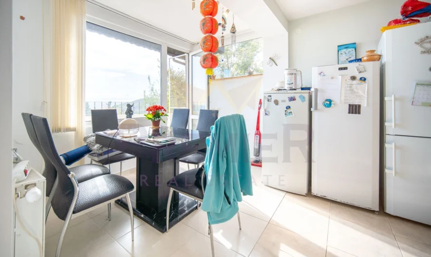 Двуетажна къща с морска панорама -  - снимка 4 - Имоти Премиер