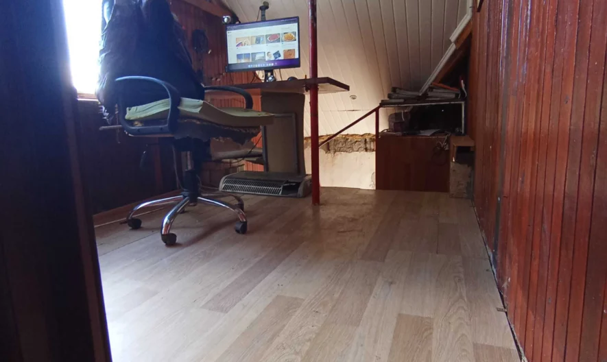 Двуетажна къща с панорама - - снимка 4 - Имоти Премиер