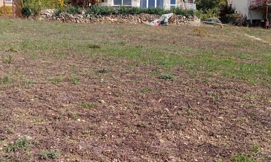 Двуетажна къща с панорама - - снимка 9 - Имоти Премиер