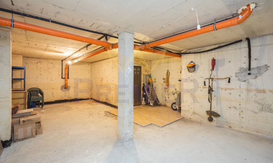 Двуетажна къща с. Приселци -  - снимка 15 - Имоти Премиер