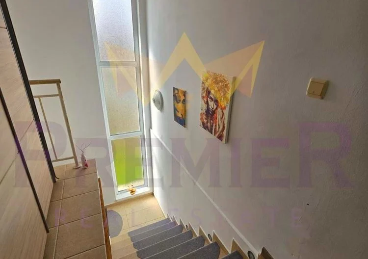 Двуетажна къща, село Кичево -  - снимка 16 - Имоти Премиер