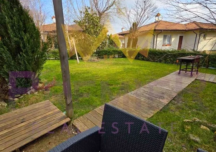 Двуетажна къща, село Кичево -  - снимка 2 - Имоти Премиер