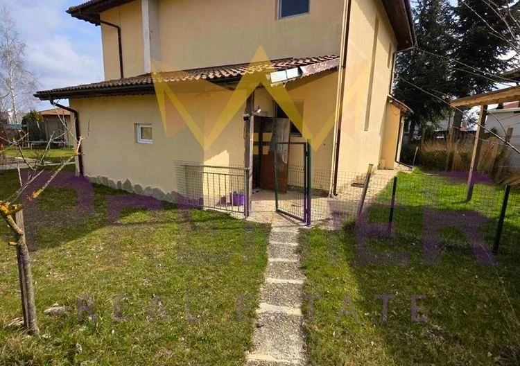 Двуетажна къща, село Кичево -  - снимка 5 - Имоти Премиер