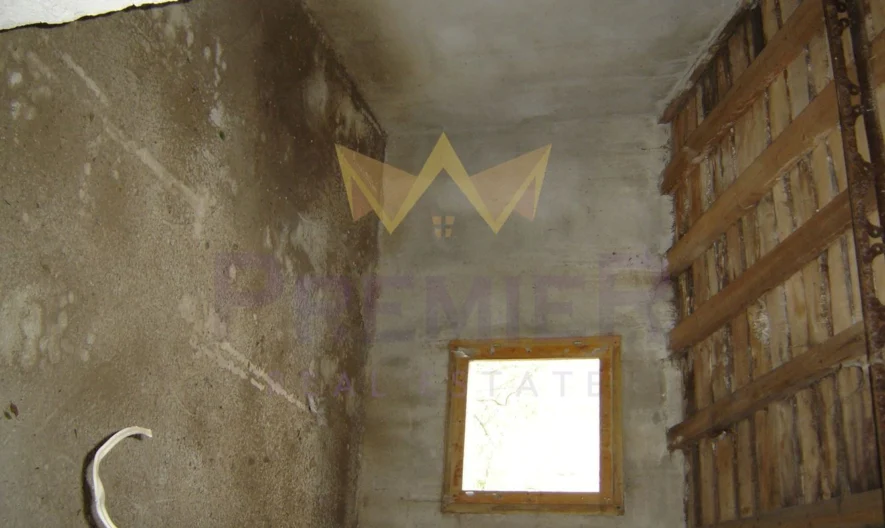 Двуетажна къща село Селце -  - снимка 8 - Имоти Премиер