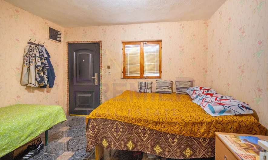 Двуетажна къща в Балчик -  - снимка 28 - Имоти Премиер