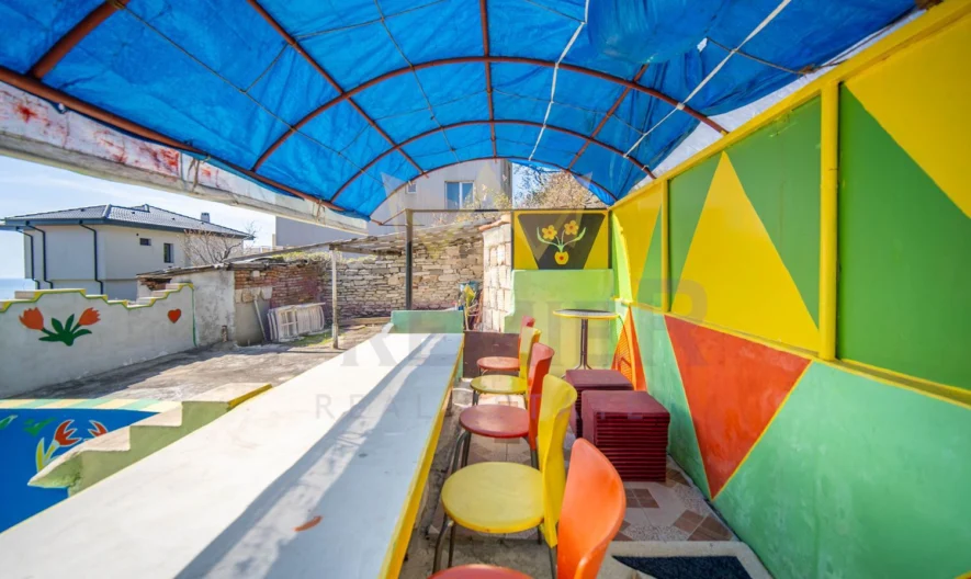 Двуетажна къща в Балчик -  - снимка 3 - Имоти Премиер