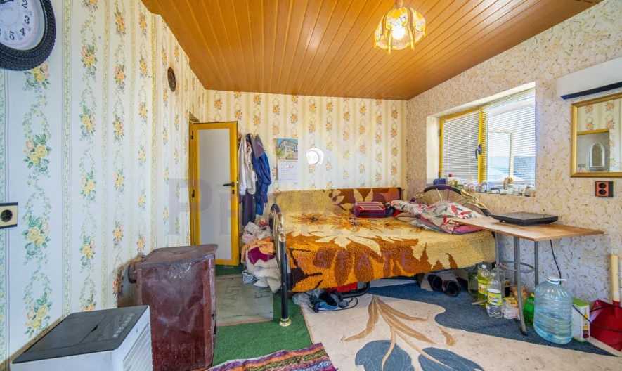 Двуетажна къща в Балчик -  - снимка 31 - Имоти Премиер