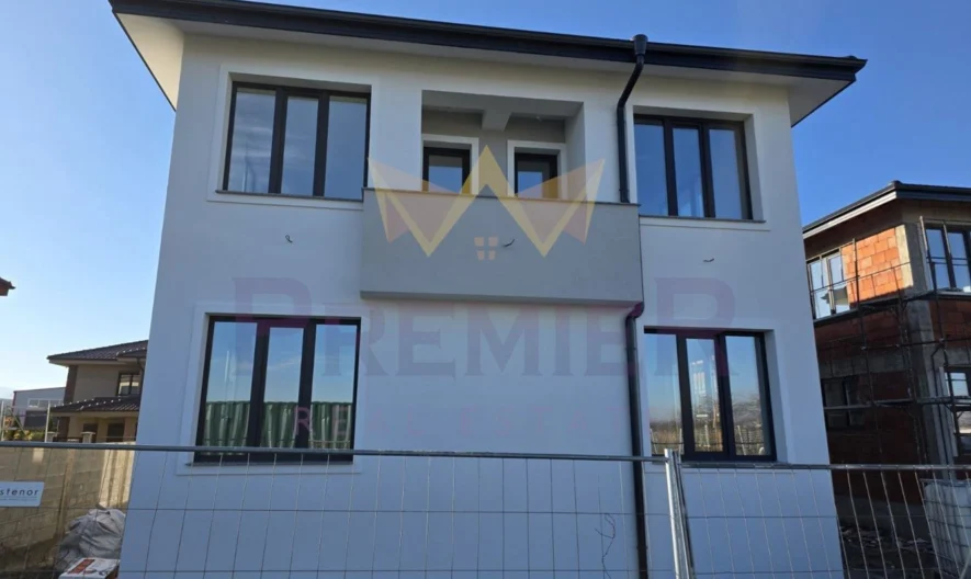 Двуетажна къща в Беломорски до частно училище Слънчеви очи -  - снимка 6 - Имоти Премиер