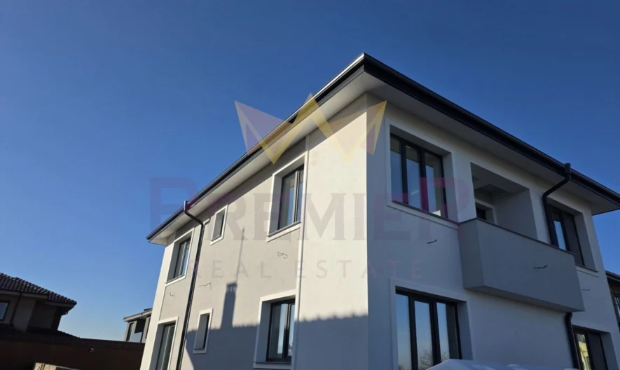 Двуетажна къща в Беломорски до частно училище Слънчеви очи -  - снимка 9 - Имоти Премиер