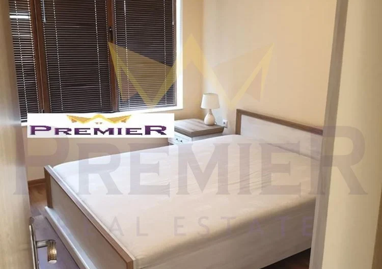 Двуетажна къща в гр. Балчик - - снимка 11 - Имоти Премиер