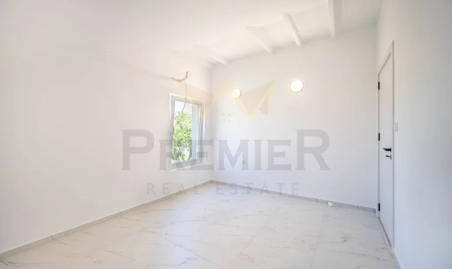 Двуетажна къща в гр. Балчик -  - снимка 14 - Имоти Премиер