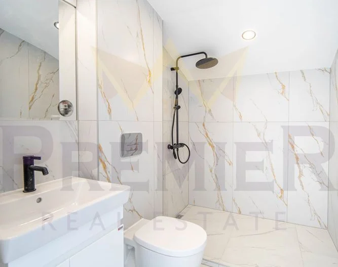 Двуетажна къща в гр. Балчик -  - снимка 18 - Имоти Премиер