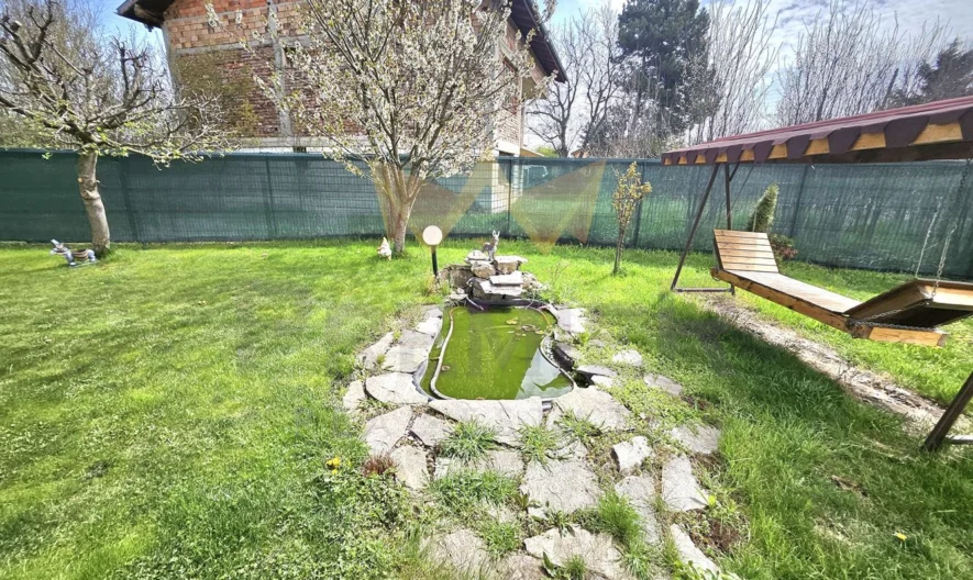 Двуетажна къща в гр.Костинброд -  - снимка 21 - Имоти Премиер