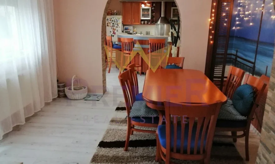 Двуетажна къща в Кошарица, Слънчев Бряг -  - снимка 7 - Имоти Премиер