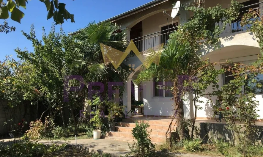 Двуетажна къща в кв. Кършияка -  - снимка 1 - Имоти Премиер