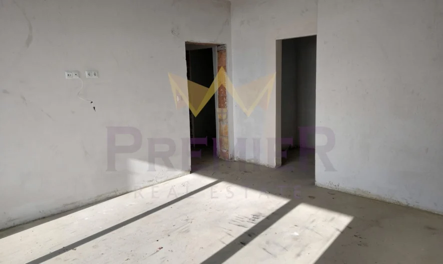 Двуетажна къща в кв. Виница -  - снимка 13 - Имоти Премиер