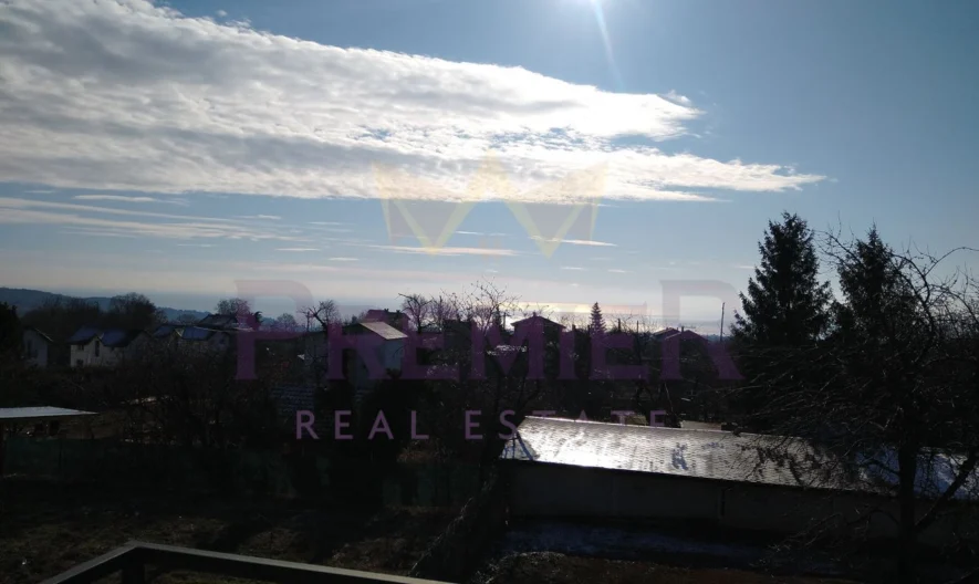 Двуетажна къща в кв. Виница -  - снимка 19 - Имоти Премиер