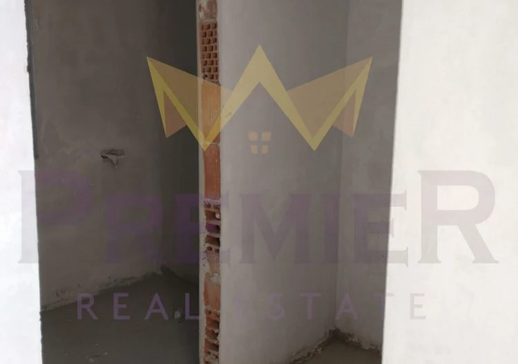 Двуетажна къща в кв. Виница -  - снимка 3 - Имоти Премиер