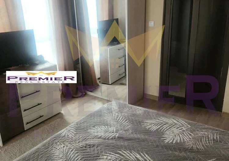 Двуетажна къща в м-ст Ментеше - - снимка 8 - Имоти Премиер