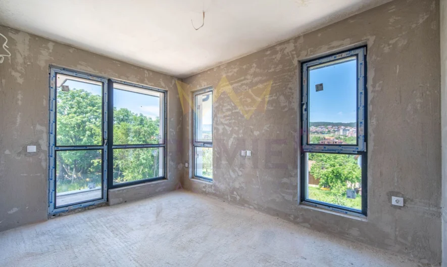 Двуетажна къща в м-т Траката -  - снимка 15 - Имоти Премиер