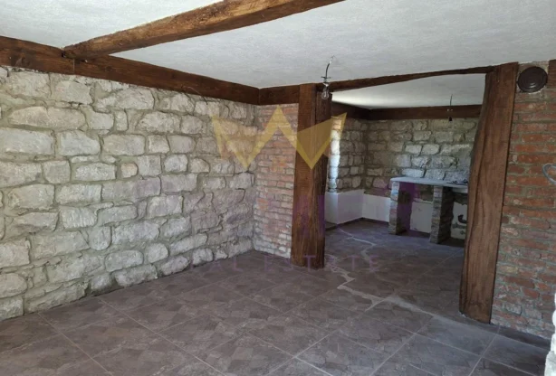 Агенция за недвижими имоти - Имоти Премиер - имот - 1192012, Цена: 89000 EUR